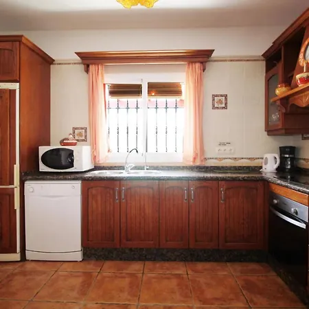 Jomada Spainsunrentals 1097 Villa Nerja